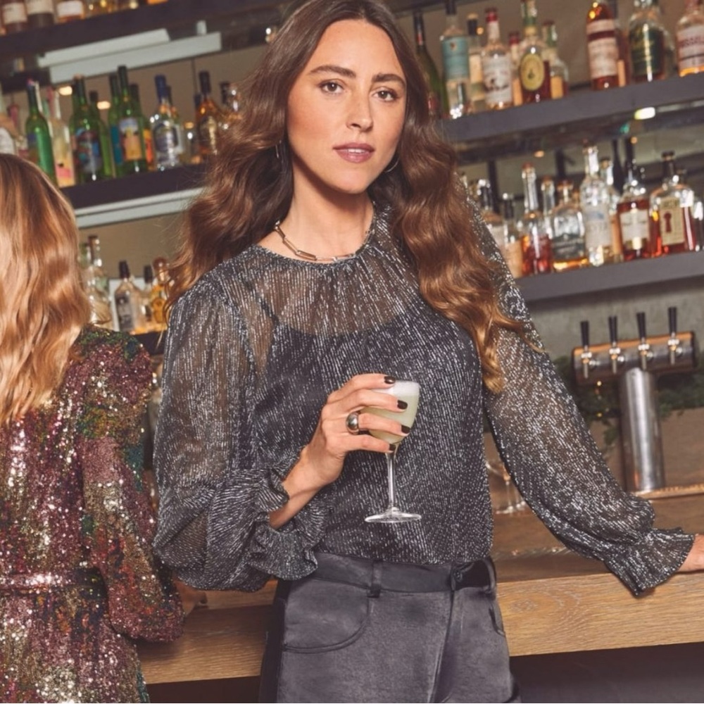 Evereve Cam Sheer Shine Top in Dark Silver Size Large Shimmer Bell Sleeve